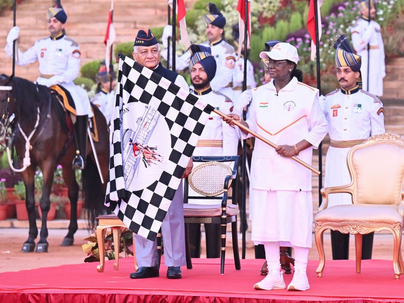 Prez Murmu flags off inaugural Soldierathon honouring President's Bodyguard, Kargil heroes