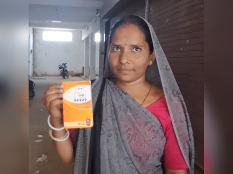 'All thanks to Centre': PM Ujjwala Yojana help women in MP's Damoh get rid of kitchen smoke