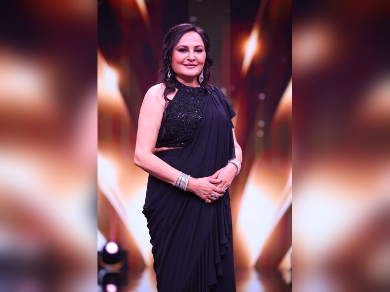 Jaya Prada recalls 'Tohfa' saree craze, reveals shops ran out of stock after sing with Jeetendra became a hit