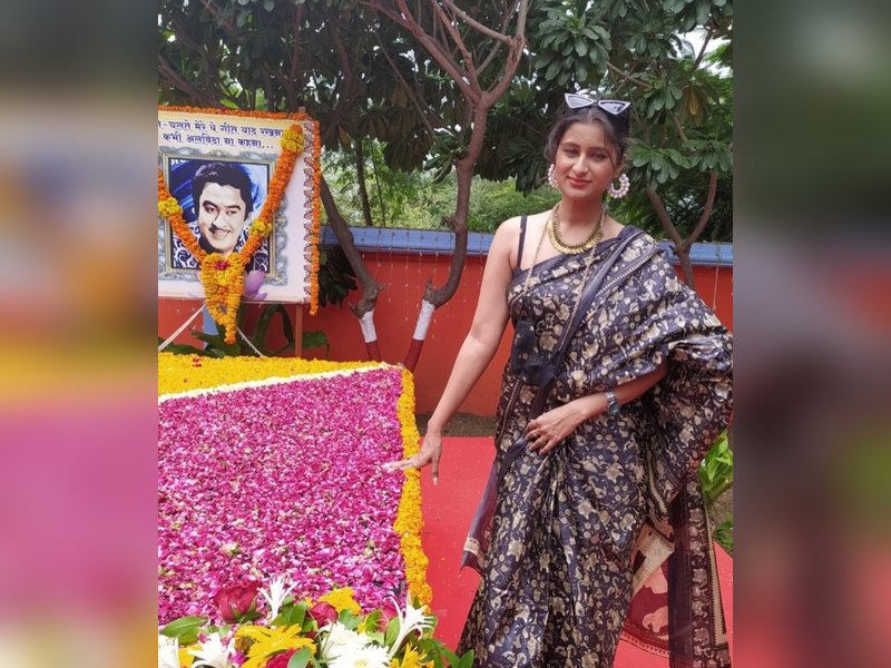 ‘Anupamaa’ fame Shiwani Chakraborty recalls Kishore Kumar learning English from her grandfather, shares rare stories