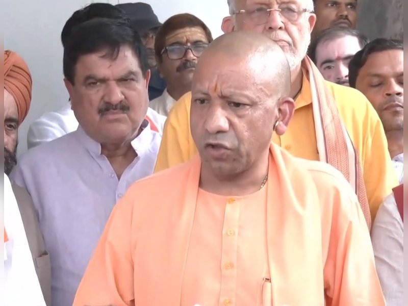 राम मंदिर प्रकरण पर विपक्ष फैला रहा भ्रम, एसआईटी जांच में साधु-संतों की भूमिका नहीं मिली : मुख्यमंत्री योगी