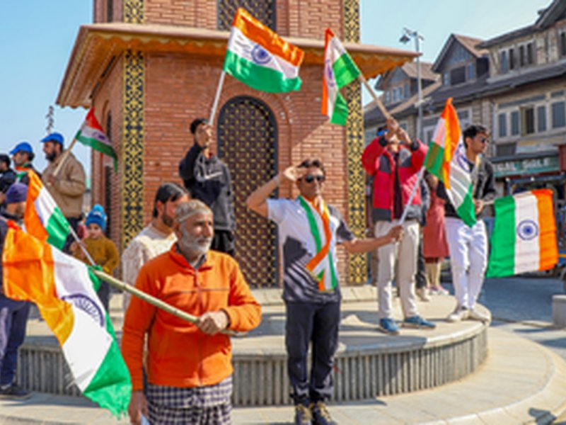 A tale of two anniversaries: The fifth of August on both sides of the line