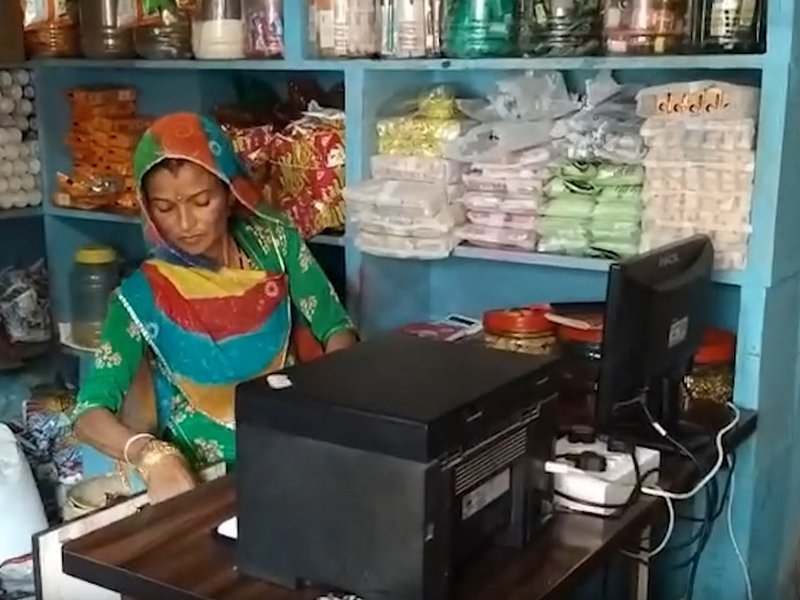 नीमच में महिला सशक्तिकरण की नई तस्वीर: स्वयं सहायता समूहों ने बदली हजारों परिवारों की आर्थिक स्थिति