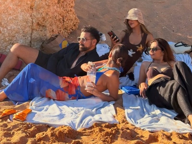 Rithvikk Dhanjani channels his inner Shah Rukh Khan during vacation with Krystle D’Souza
