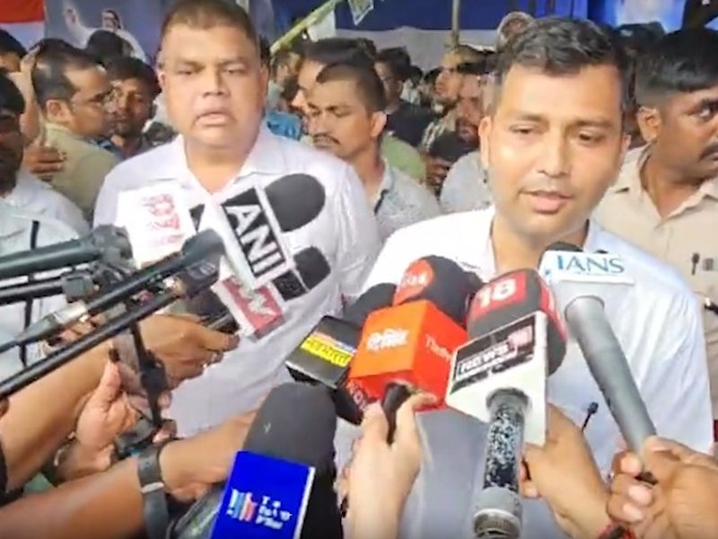 Jharkhand govt invites agitating students for talks, protesters demand open dialogue