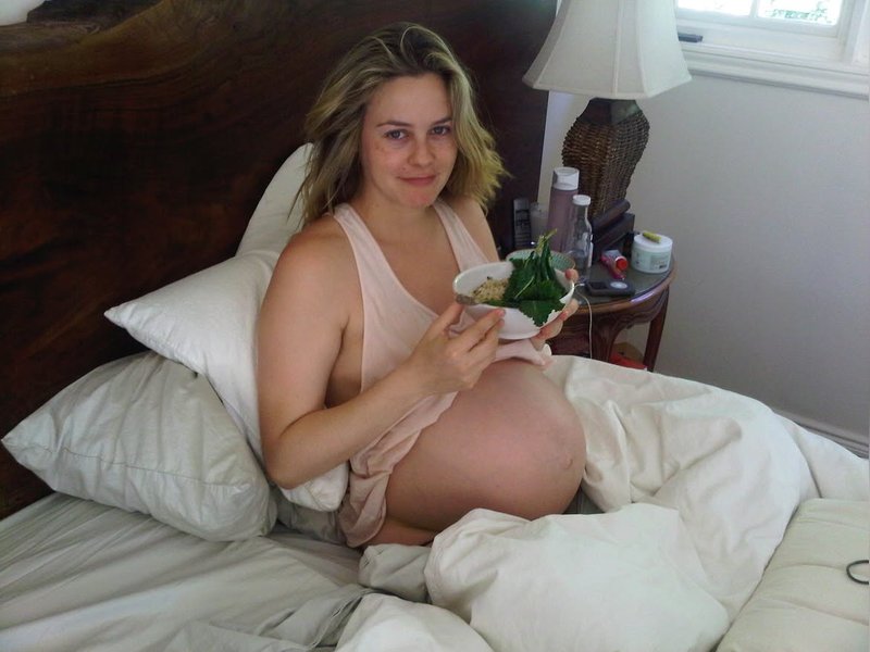 Alicia Silverstone shares ‘about to give birth’ throwback, says  son Bear inspired her book ‘The Kind Mama’