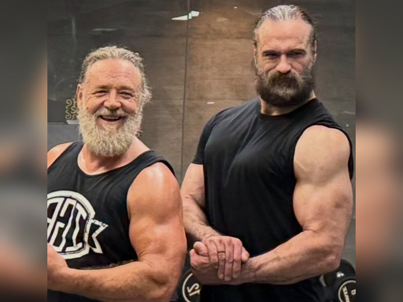 Russell Crowe looks ripped in new gym picture with Drew McIntyre