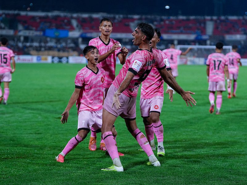 Langsning FC fight back to hold Nongkseh SS&CC in an exciting Shillong Derby in Group E fixture of the 135th Durand Cup at a packed Jawaharlal Nehru Stadium in Shillong on Thursday. Photo credit: Durand Cup 