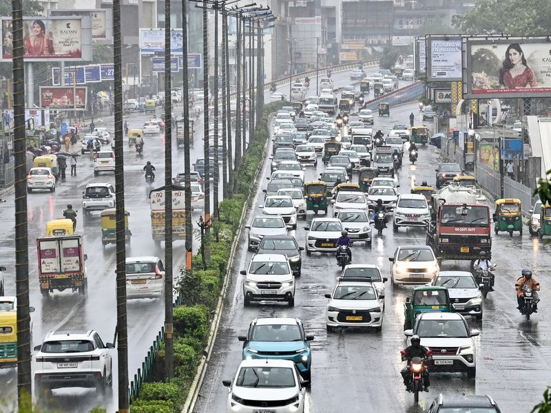 SUVs account for two in three of cars sold in India in FY26; CV sales surge 12.5 pc 