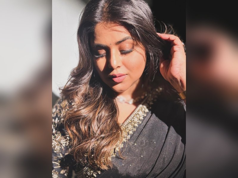Shamna Kasim pens touching tribute to her late dad; says, "When I look into my second baby’s eyes, I see a part of you!" (Photo Credit: Shamna Kasim/Instagram)