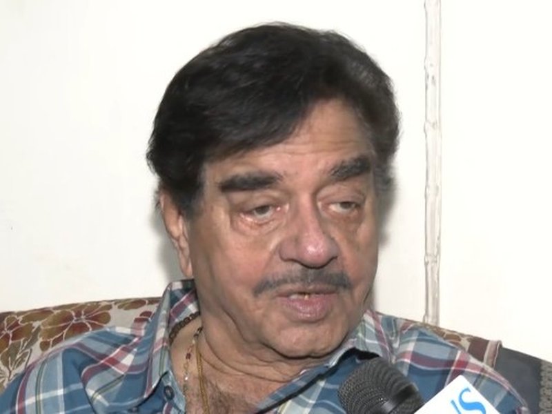 'Mamta my leader, but Abhishek has also contributed to Trinamool': Shatrughan Sinha (IANS Interview)