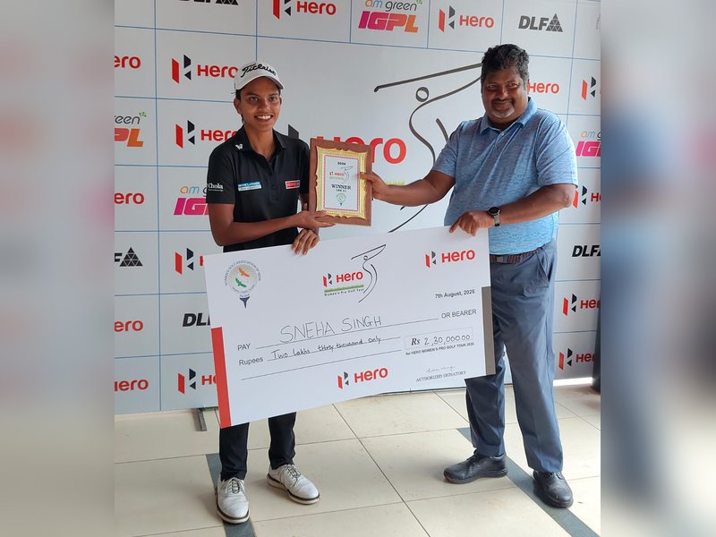 Sneha Singh loses six-shot lead but survives play-off to beat Vani Kapoor to win the 11th leg of the Women’s Pro Golf Tour at the Clover Greens in Hosur, Tamil Nadu. Photo credit: WPGT