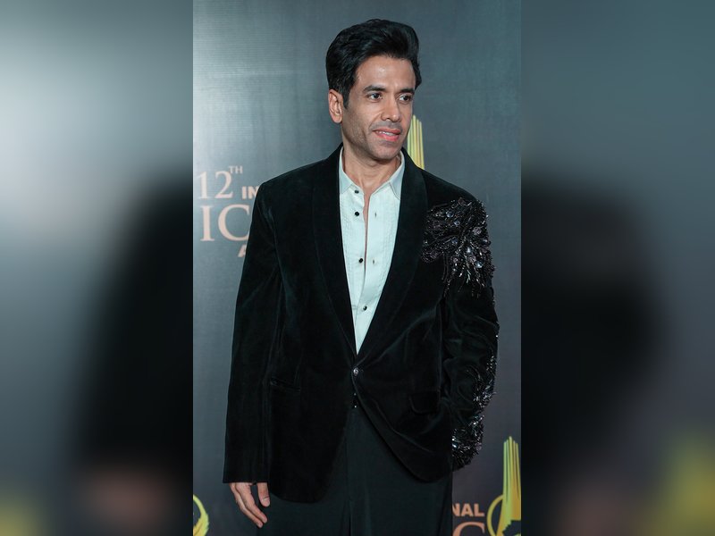 Tusshar Kapoor recalls how his son got excited after seeing vanity van for the first time