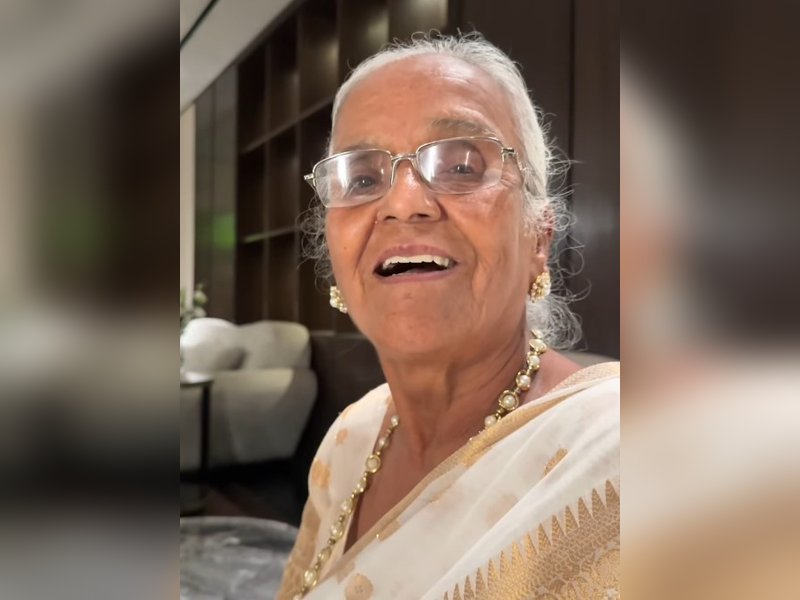 74 साल की बुजुर्ग महिला की हौसला देख दंग रह गए अनुपम खेर, बोले- बच्चों ने साथ नहीं रखा, फिर भी नहीं टूटी हिम्मत
