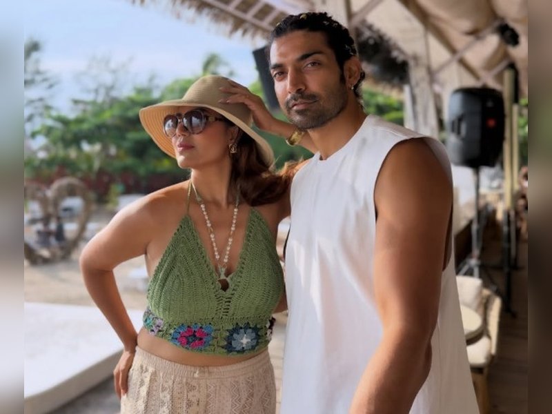 Debina Bonnerjee shares candid family moments with hubby Gurmeet Choudhary and daughters