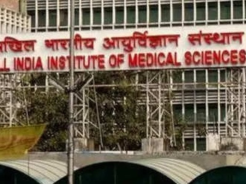 एम्स-रायपुर में 121 सीनियर रेजिडेंट पदों पर भर्ती का अवसर, 16 अगस्त तक करें आवेदन 