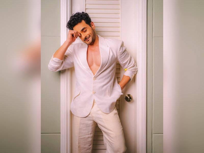 'Bidaai' fame Angad Hasija on long working hours in television: That is how it works