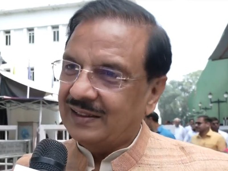 'रामनाथ कोविंद ऊंचे पद पर रहकर भी नहीं भूले सादगी', पूर्व राष्ट्रपति के आत्मकथा के विमोचन पर नेताओं ने दी प्रतिक्रिया