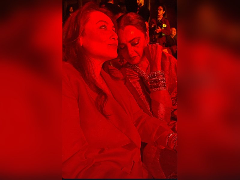 Vaibhavi Merchant shares pics with her ‘fav girls’ Rani Mukerji and Rekha at Melbourne film festival