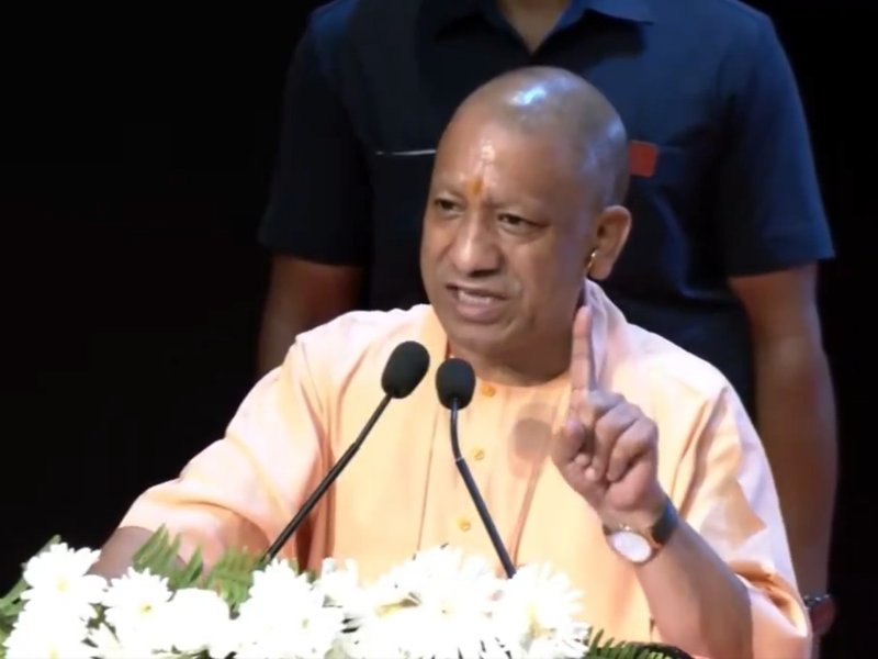 विभाजन विभीषिका स्मृति दिवस : सीएम योगी ने कहा- सत्ता की लिप्सा में सनातन राष्ट्र के टुकड़े कर दिए गए