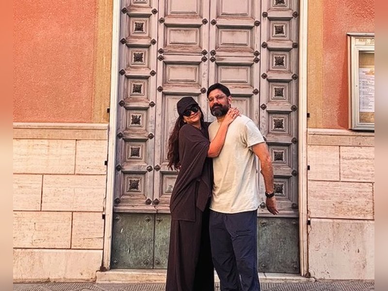 Anil Kapoor's anniversary wish for daughter Rhea: You bring out the best in each other
