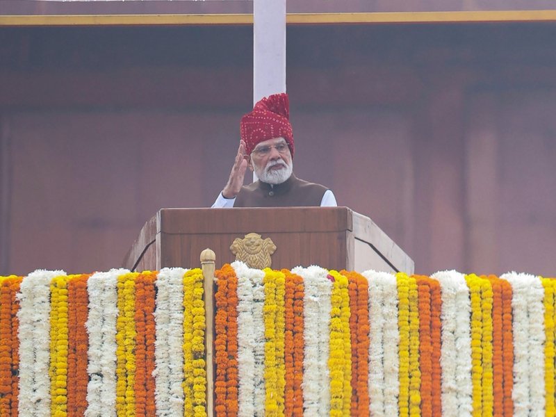 पीएम मोदी के संबोधन को खेल मंत्री ने किया शेयर, कहा- भारत 2036 में ओलंपिक के मजबूत दावेदार के तौर पर आगे बढ़ रहा है
