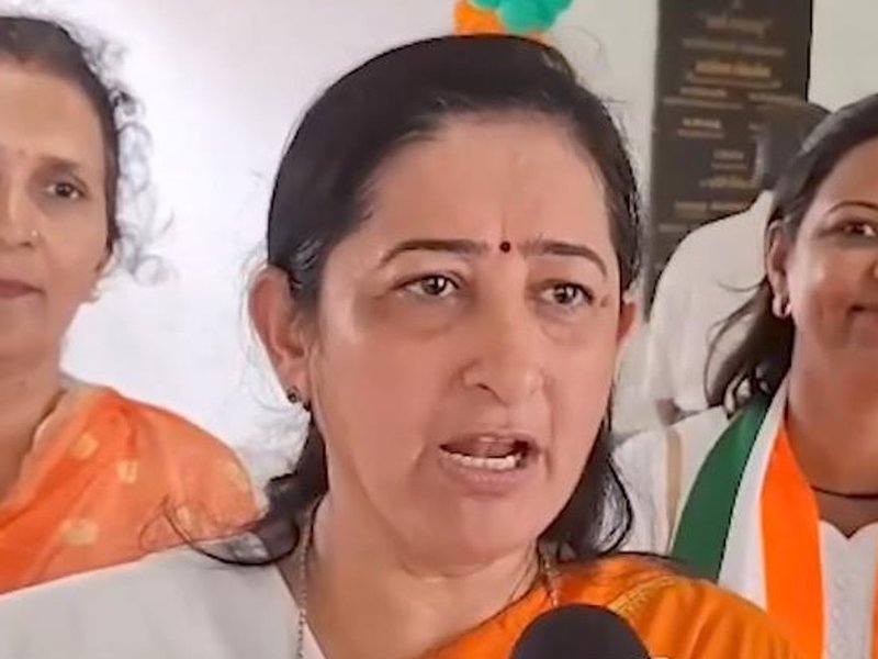 Gujarat citizens welcome PM Modi's I-Day calls on women's quota, free coaching (Photo: IANS)