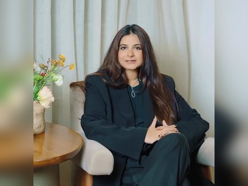 Rhea Kapoor shares how ‘The Ligurian sea cured her’ as she shares glimpses from Italy getaway