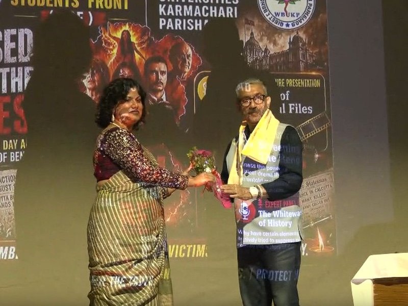 जादवपुर यूनिवर्सिटी कैंपस में हुई 'द बंगाल फाइल्स' की स्क्रीनिंग, बीजेपी विधायक बोले-'हर पूजा पंडाल में दिखाई जाए फिल्म'