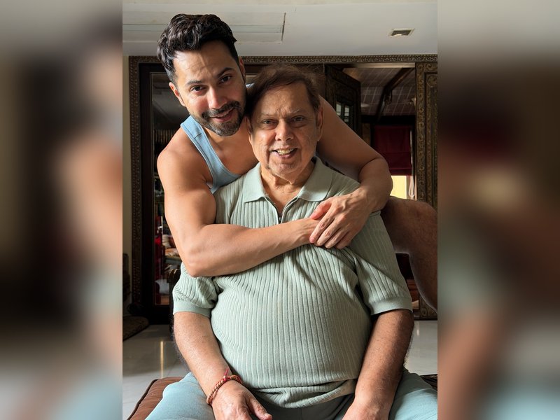 Varun Dhawan wishes birthday to the 'chillest' dad as David Dhawan turns 75
