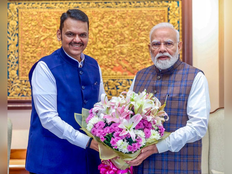 महाराष्ट्र के मुख्यमंत्री फडणवीस की पीएम मोदी से मुलाकात, इन मुद्दों पर हुई चर्चा