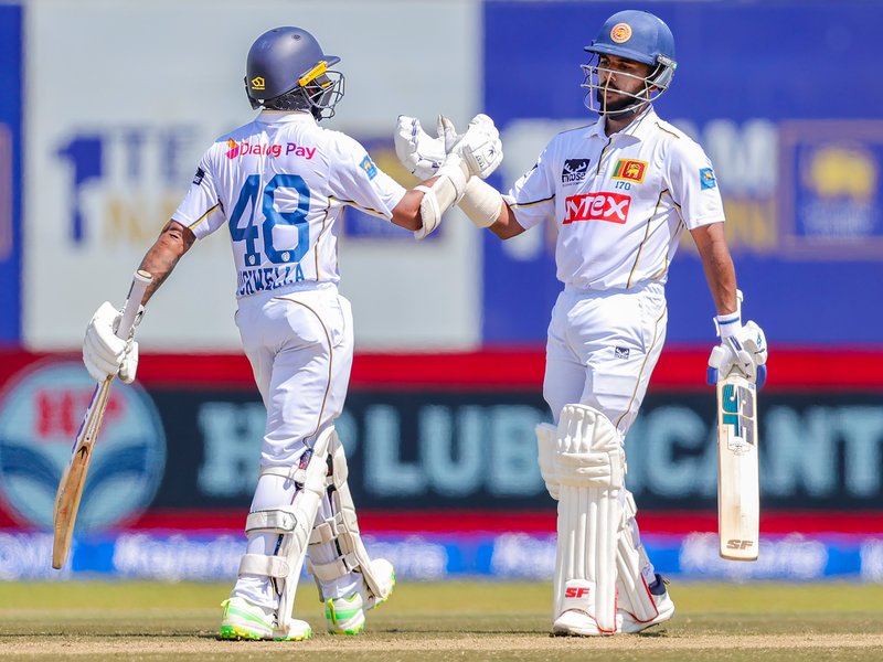 1st Test: Dickwella, Dinusha hit fifties as Sri Lanka reach 214/5, trail India by 248 runs