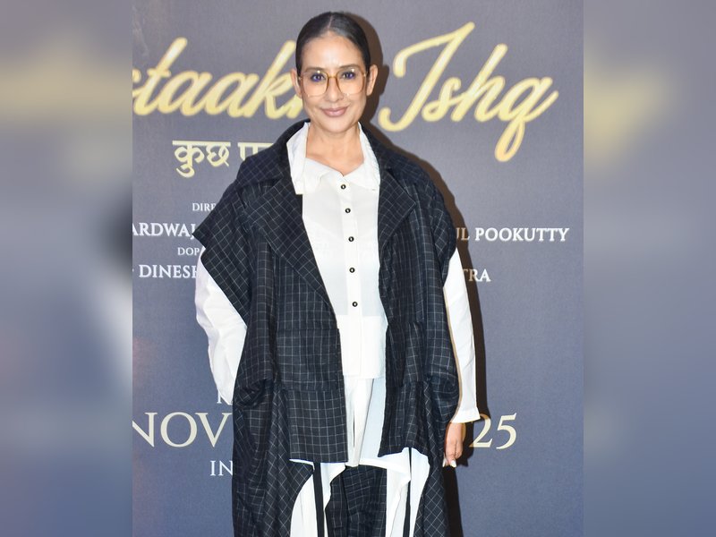 Manisha Koirala rings in birthday as parents throw special bash for her