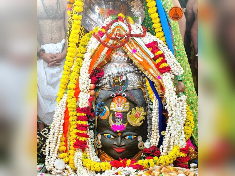 नाग पंचमी पर खुले भगवान नागचंद्रेश्वर के पट; भोर में 2:30 बजे खुले बाबा महाकाल के कपाट, बड़ी संख्या में उमड़े श्रद्धालु 