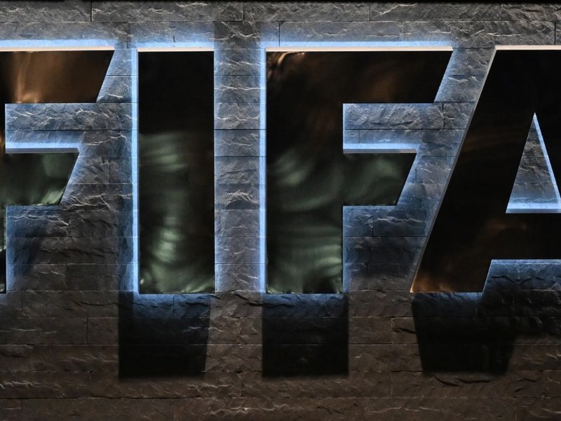 FIFA sacks chief operating officer after criticism of Infantino's sell-off plan