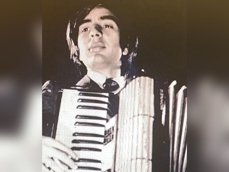 Shekhar Ravjiani celebrates father’s 75th birthday amid loss of his brother: There's pain that words cannot really touch