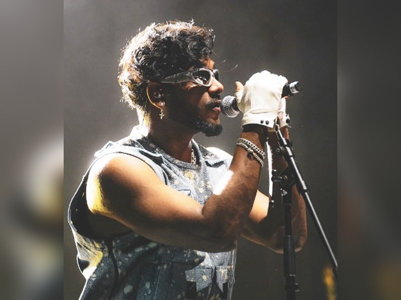 King says ‘Aahista Aahista’ holds the essence of his album ‘Raja Hindustani’
