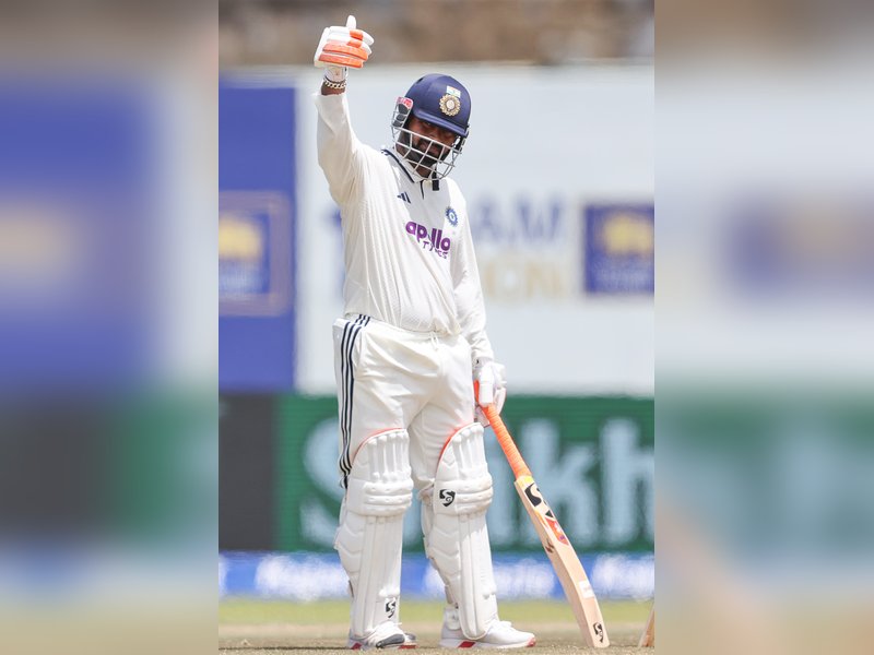ऋषभ पंत ने रचा इतिहास, टेस्ट क्रिकेट में 100 छक्के लगाने वाले पहले भारतीय खिलाड़ी बने