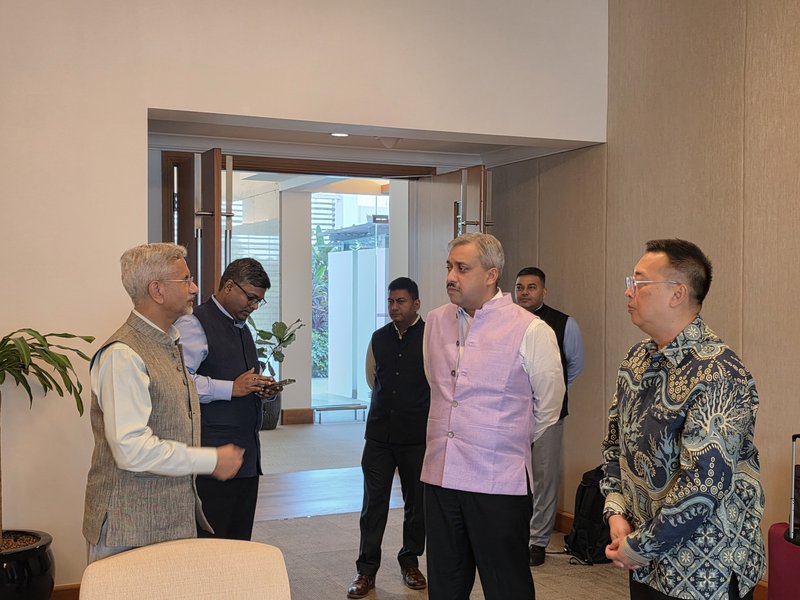 EAM Jaishankar arrives in Singapore ahead of 4th Ministerial Roundtable