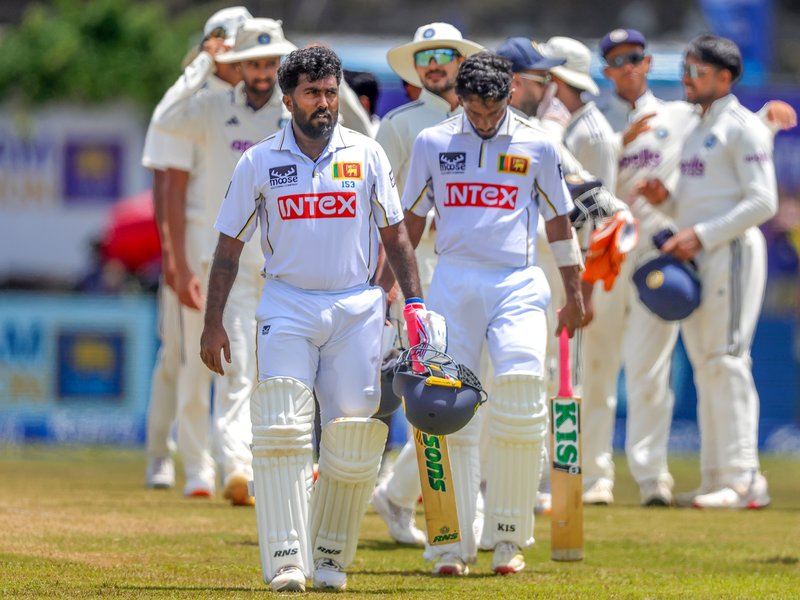 ‘We need to develop that Test match squad,’ says Kirsten after Galle loss