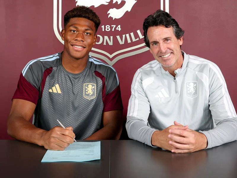 Aston Villa complete signing of goalkeeper Suzuki and defender Ruggeri for upcoming 2026-27 season. Photo credit: Aston Villa FC