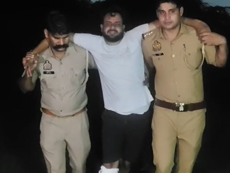 कासगंज में मुठभेड़ के बाद तीन गो तस्कर गिरफ्तार, गाजियाबाद में भी एक बदमाश घायल