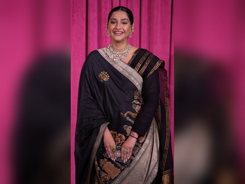 Sonam Kapoor exudes elegance in black saree, statement jewellery at Mumbai event