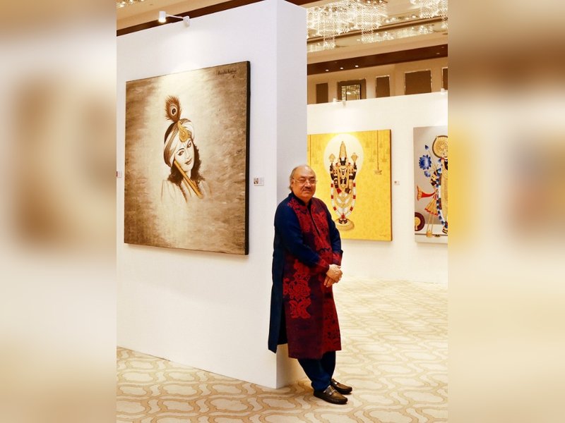 सोने और कीमती रत्नों से सजाते कैनवास, झलकती कृष्ण भक्ति... ऐसे हैं पद्मश्री कन्हाई