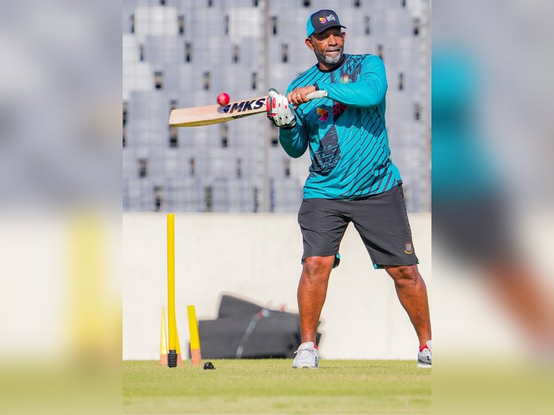'Australia will come harder in second Test', warns Bangladesh head coach Simmons