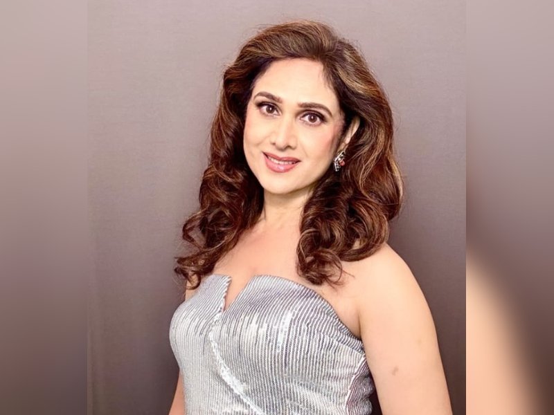Meenakshi Seshadri says films have often shown mother-in-law-daughter-in-law relationships in a negative light