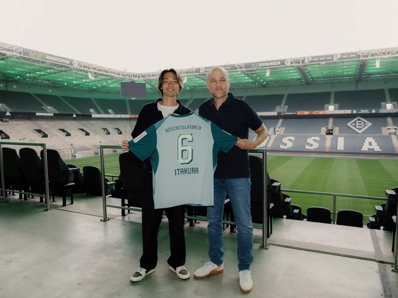 Japan defender Ko Itakura returns to Borussia Monchengladbach from Ajax Amsterdam. Photo credit- Borussia Monchengladbach