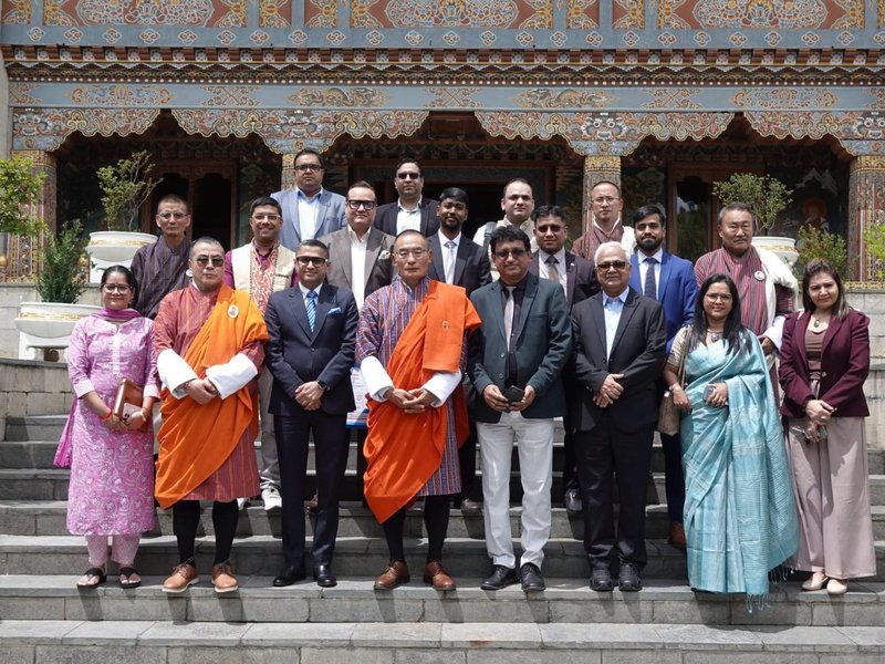 Indian delegation calls on Bhutan PM, discusses strengthening healthcare cooperation