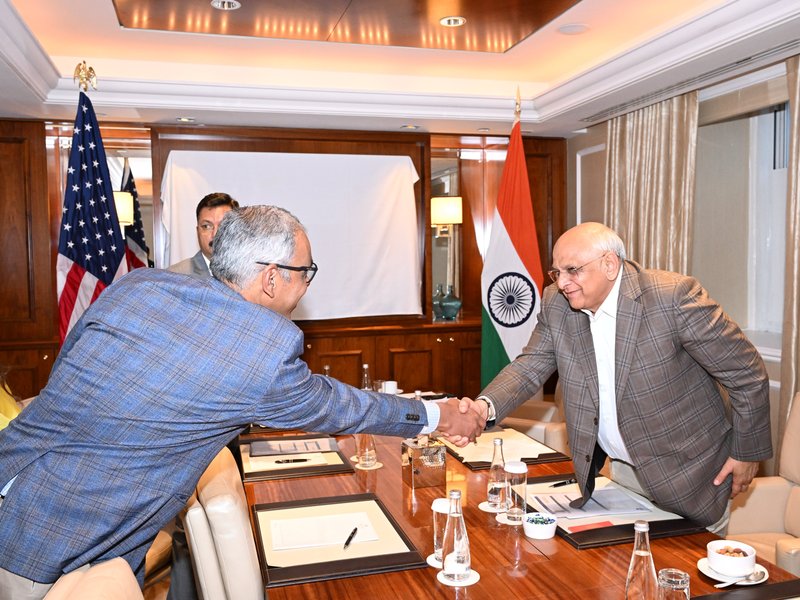न्यूयॉर्क में उबर की सीनियर लीडरशिप टीम से मिले सीएम भूपेंद्र पटेल, गुजरात में मोबिलिटी नेटवर्क बढ़ाने पर चर्चा की