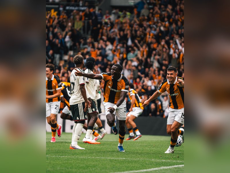 Hull City stun Manchester United on return to Premier League. Photo credit: Hull City/X